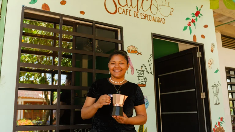 Sauco Cafe reposteria 768x432